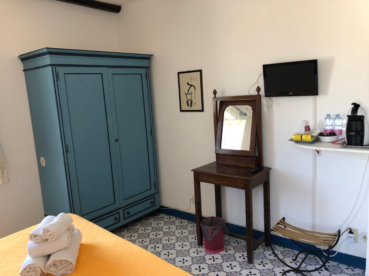 Il Vecchio E Il Mare Bed and Breakfast Gaeta Exteriör bild