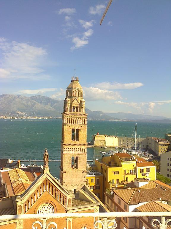 Il Vecchio E Il Mare Bed and Breakfast Gaeta Exteriör bild